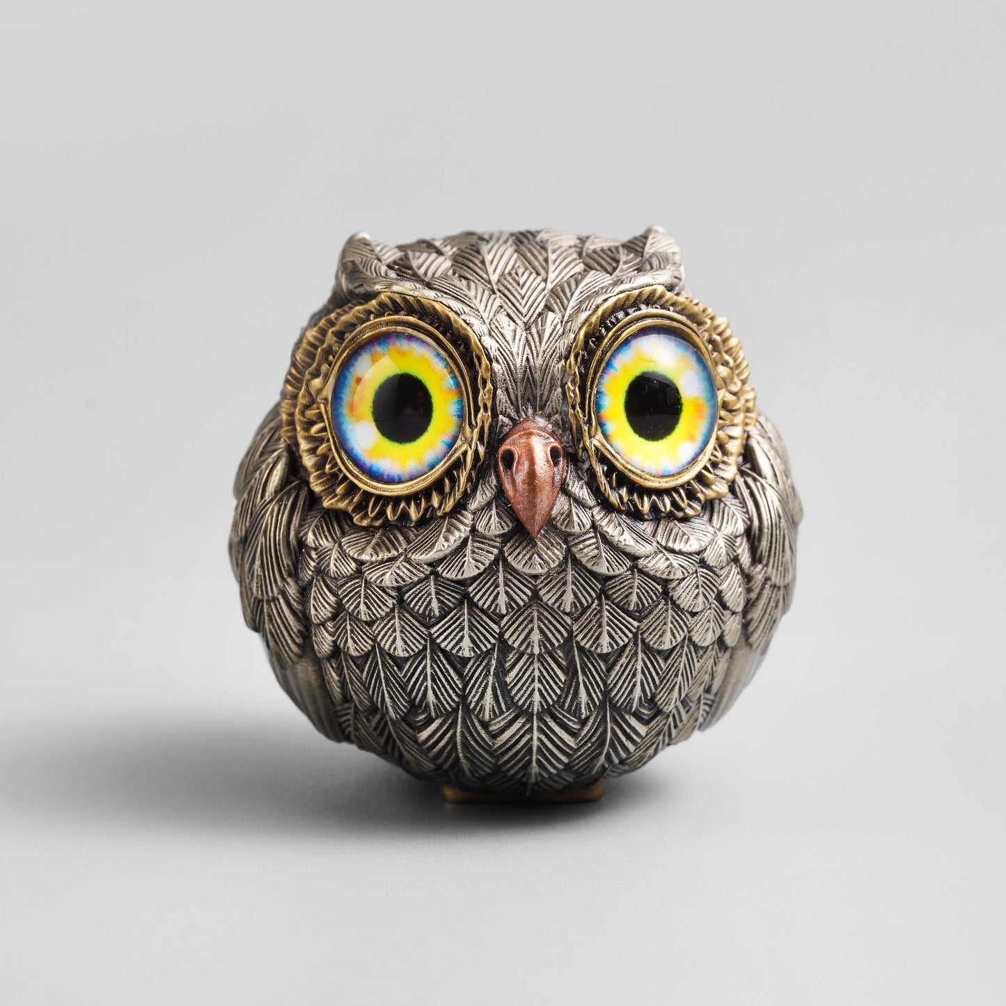 Orion™ | Escultura de Búho en Bronce con Ojos Místicos