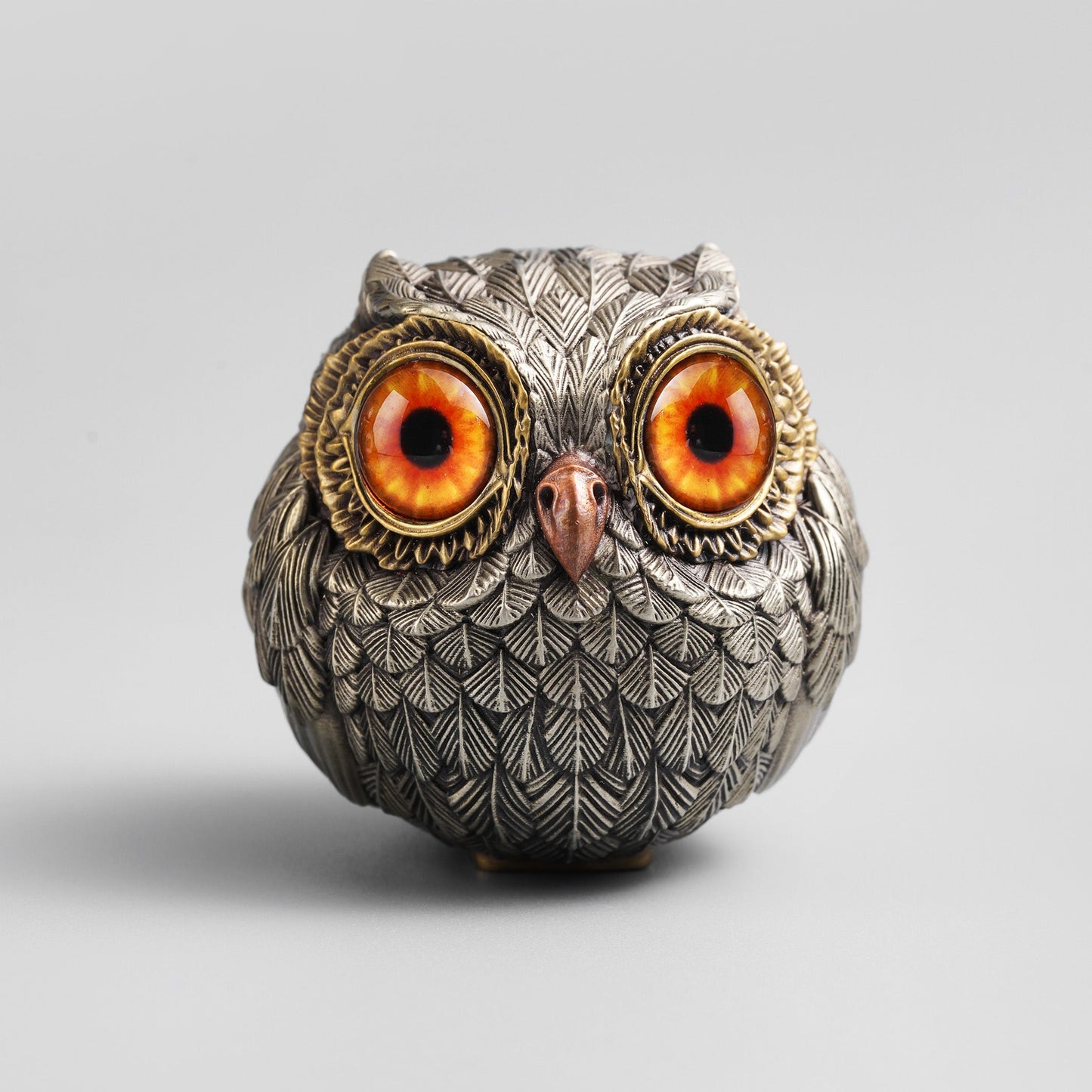 Orion™ | Escultura de Búho en Bronce con Ojos Místicos