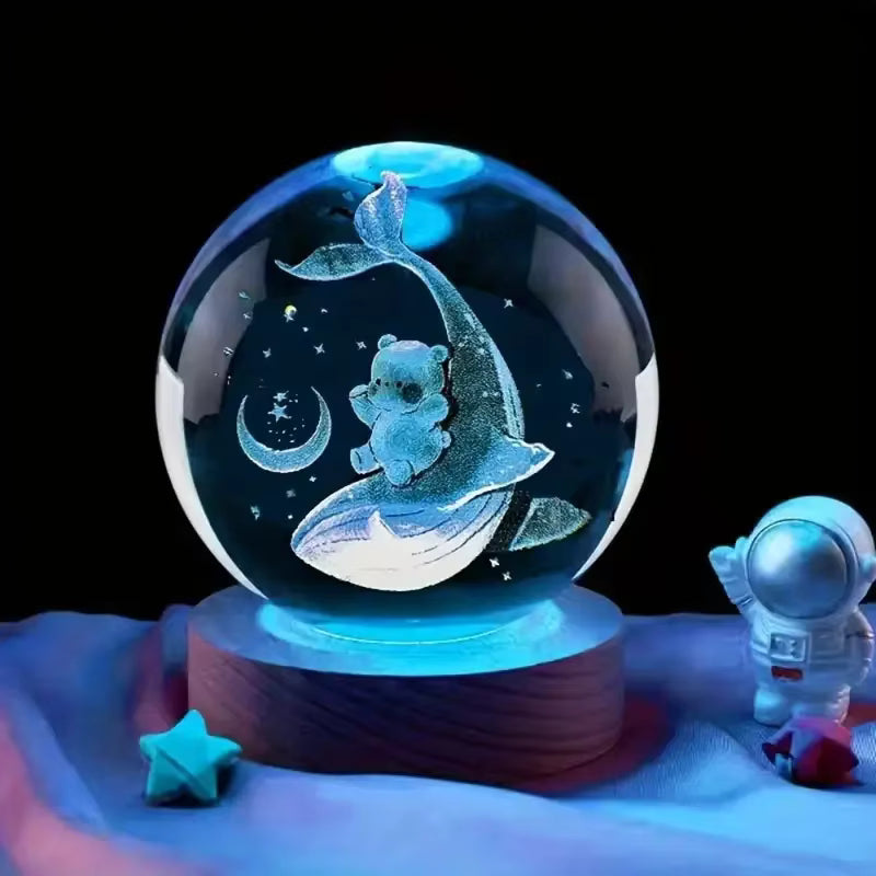 Alejandro™ | Lámpara Animal en Esfera de Cristal