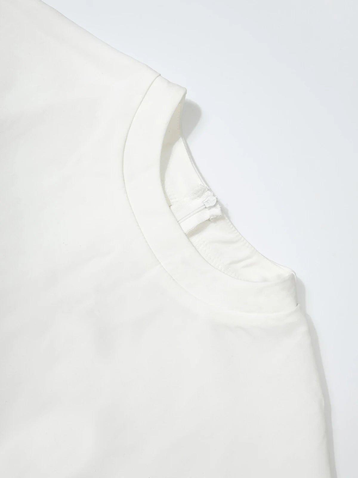 Lucía™ | Mono Minimalista de Elegancia Relajada