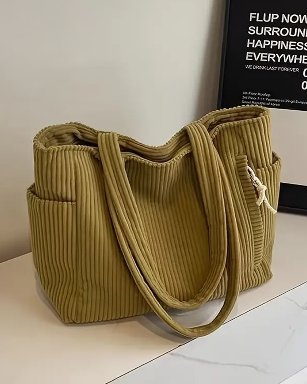 Verde Serena™ | Bolso Acanalado con Detalle de Cordón