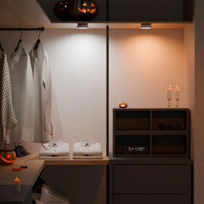 Sofía™ | Luz LED Autónoma para Ambientes Acogedores