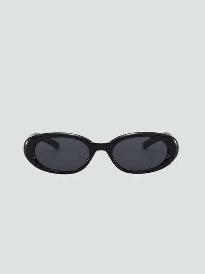 STELLA | GAFAS DE SOL NEGRAS CON DETALLE ESTRELLA