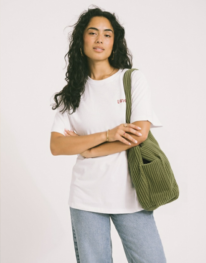 Verde Serena™ | Bolso Acanalado con Detalle de Cordón